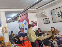 大堂-陈记卤煮小肠