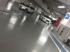 -大悦城-停车场