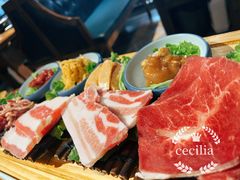 -明洞阿姨·韩式酱蟹烤肉·创意料理(三元桥店)