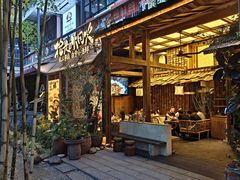 -拾光与烟火丨炭火串烧·自贡小活鲜(西村大院店)