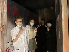 -Xcape异时刻密室逃脱真人NPC(新世界百货崇文店)