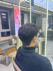 -藤野造型烫发染发