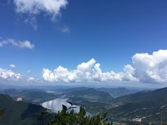 -九鼎铁刹山风景区
