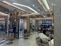 -Meng Lang 梦郎白金店
