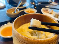 黄鱼煨面-杭州西子湖四季酒店·金沙厅