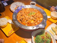 -钳小厨疯味1987肉蟹煲(美一城广场店)