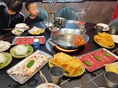 -由衷贵州酸汤牛肉火锅(新桥店)