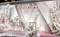 -花轿喜屋婚礼策划