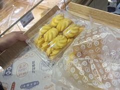 -昆明冠生园·蛋糕·面包(南强街店)