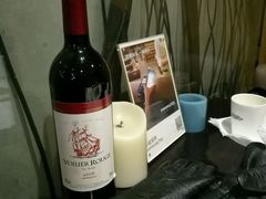 -HIHE Bistro·Oyster Bar(华熙live店)