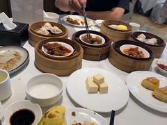 -万龙洲海鲜(大兴绿地缤纷城店)