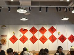 -柳州肥姨妈大骨螺蛳粉(万达中心店)