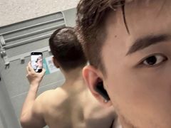 -瑞虹新天地月亮湾