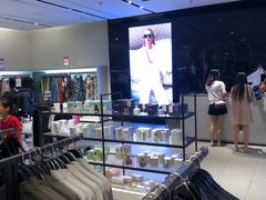 -ZARA(红谷滩万达店)