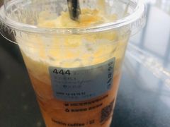-瑞幸咖啡(绿地锦峰大厦店)