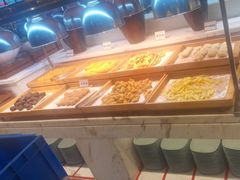 -金滏山烤肉·海鲜·火锅自助餐厅(襄阳万达店)