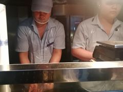 -上海枇杷烤鸭(燕丰商场店)