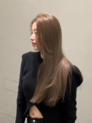 -慕名造型