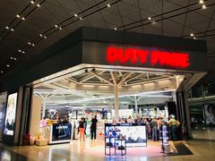 -日上免税店(三径路t3店)