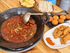 -黔老锅地摊火锅(盐务街店)