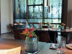 -九月里.自由花园餐厅