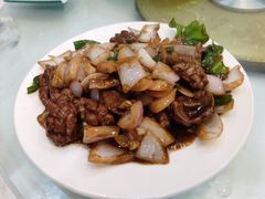 -余杨鸭鸭餐厅