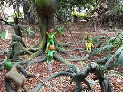 -呀路古热带植物园