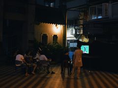 -溪岸路花鸟市场
