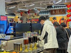 -来龍儿鲜切牛肉自助老火锅