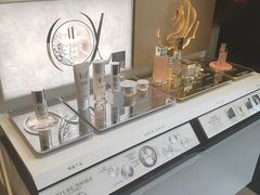 -Dior迪奥(上海世茂广场店)