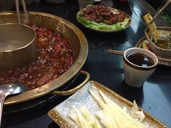 -怡品川宇火锅(宝立方店)