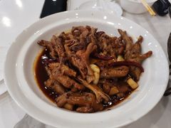 -江城燕子大排档(江汉路步行街店)