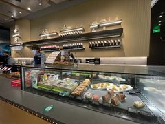 面包甜点陈列柜-星巴克臻选(上海合生汇1F店)
