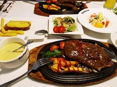 -爱丽丝牛排西餐厅(光谷步行街店)