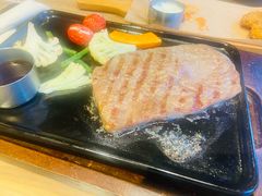-必胜客(新中纬店)
