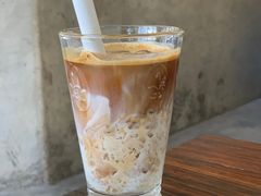 -巴浪鱼咖啡馆 Local Fish