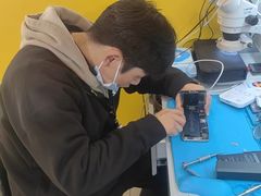 -乐邦快修手机电脑维修回收(打浦桥日月光店)