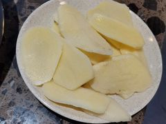 -肖肖酸萝卜鱼火锅(总店)