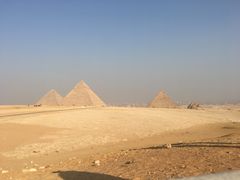 -吉萨金字塔群