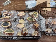 -雀食面包店(钟楼店)