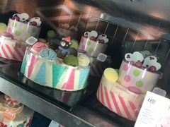 冰淇淋蛋糕-Baskin Robbins(弘大店)