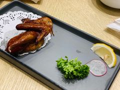 郑猛招牌红烧乳鸽-郑猛记石岐鸽主题餐厅(长江店)