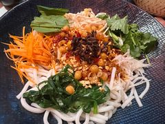 -芸山季·云南野生菌火锅(人民广场来福士店)