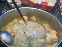 -一席地·本地鸡窝·杭帮鸡火锅(萧山银隆百货店)