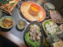 -菌自由丨野生菌火锅特色庭院餐厅(丽江古城店)