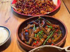 -泥糊破店小酒馆·团建聚餐(南京西路店)