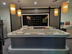 -成都星期8小镇(江宁南路店)