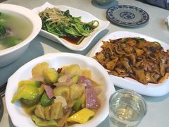 -朱家小厨(红塔西路店)