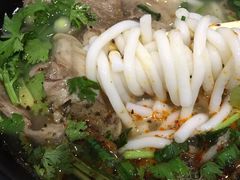 -陈记贵州遵义羊肉粉·酸汤鱼(法华镇路店)