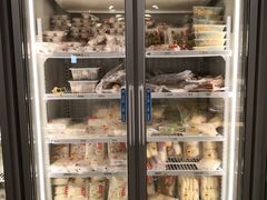 面包甜点陈列柜-鸿瑞興面馆(梅岭店)